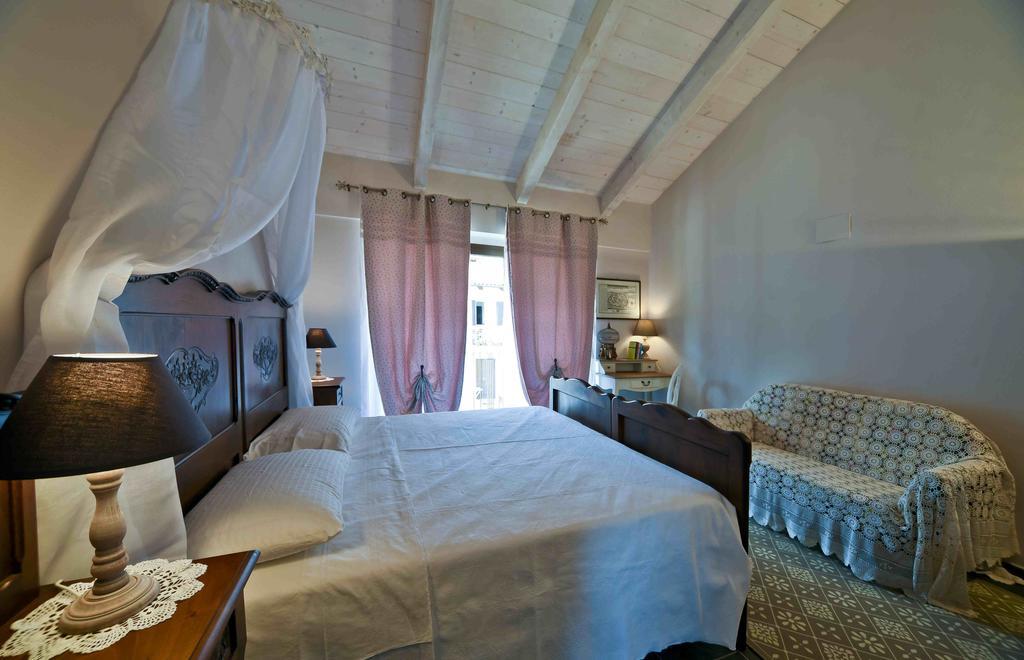 Casa Nalin Apartamento La Morra Quarto foto
